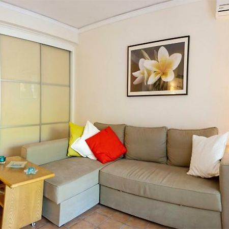 Comfortable Garden Apt Near Vouliagmeni Beach Athens Ngoại thất bức ảnh