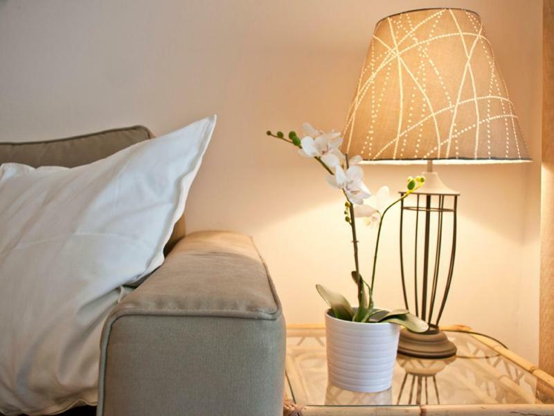 Comfortable Garden Apt Near Vouliagmeni Beach Athens Ngoại thất bức ảnh